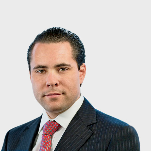 LIC. GUILLERMO BRAVO